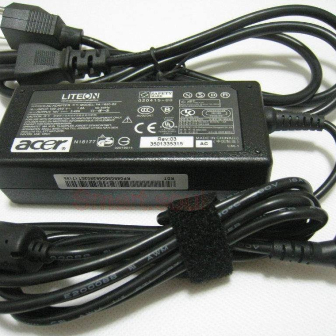 Fuente cargador para Laptops Acer 65 Watts