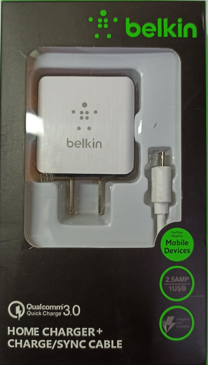 Línea de metal Cerdo Monumento Cargador Belkin Qualcomm® Quick Charge™ 3.0 + cable Androi - Globatec SRL